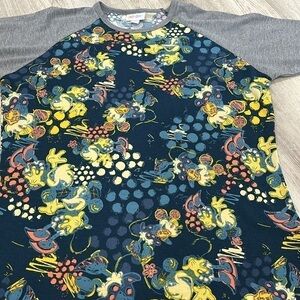 NWOT Small Disney print Minnie Mouse shirt